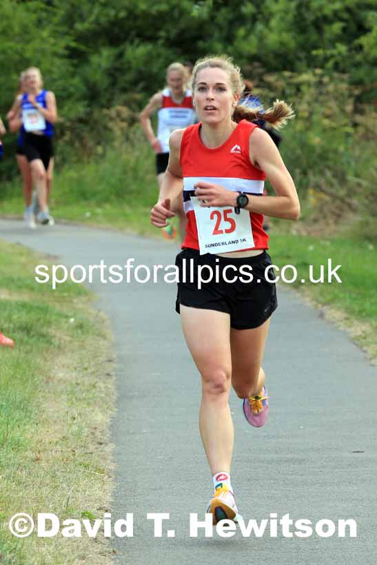 Womens 2022 Sunderland 5k Road Races, Silksworth, Sunderland, Thursday, july 21st, Photo: David T. Hewitson/Sports for All Pics